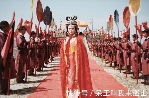 南安太妃$红楼梦:探春成为王妃,到底是喜剧还是悲剧?被流放海上生死未卜