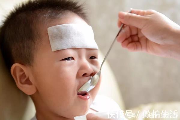 一日三餐|5岁男童脾胃功能“衰退”，医生：3种习惯，是娃积食的“元凶”