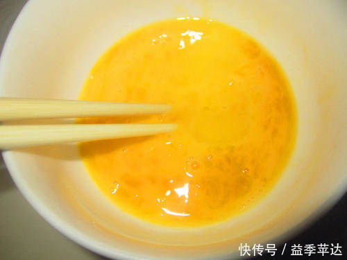 冬天,宁可少吃猪肉,也要多吃此菜,补钙长个头,孩子要多吃