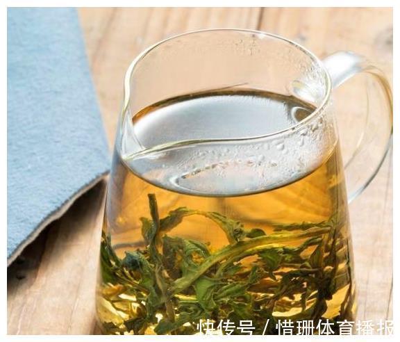 糖尿病人|这4种不起眼的食物,是天然“胰岛素”,每天吃一点,平稳降血糖