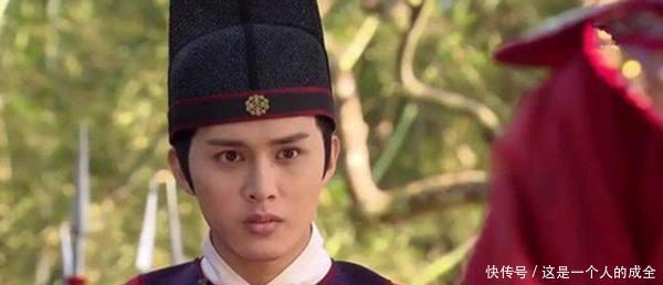 胡惟庸的府|小太监当众拦截朱元璋，被打残致死，后来才发现这个太监救了他