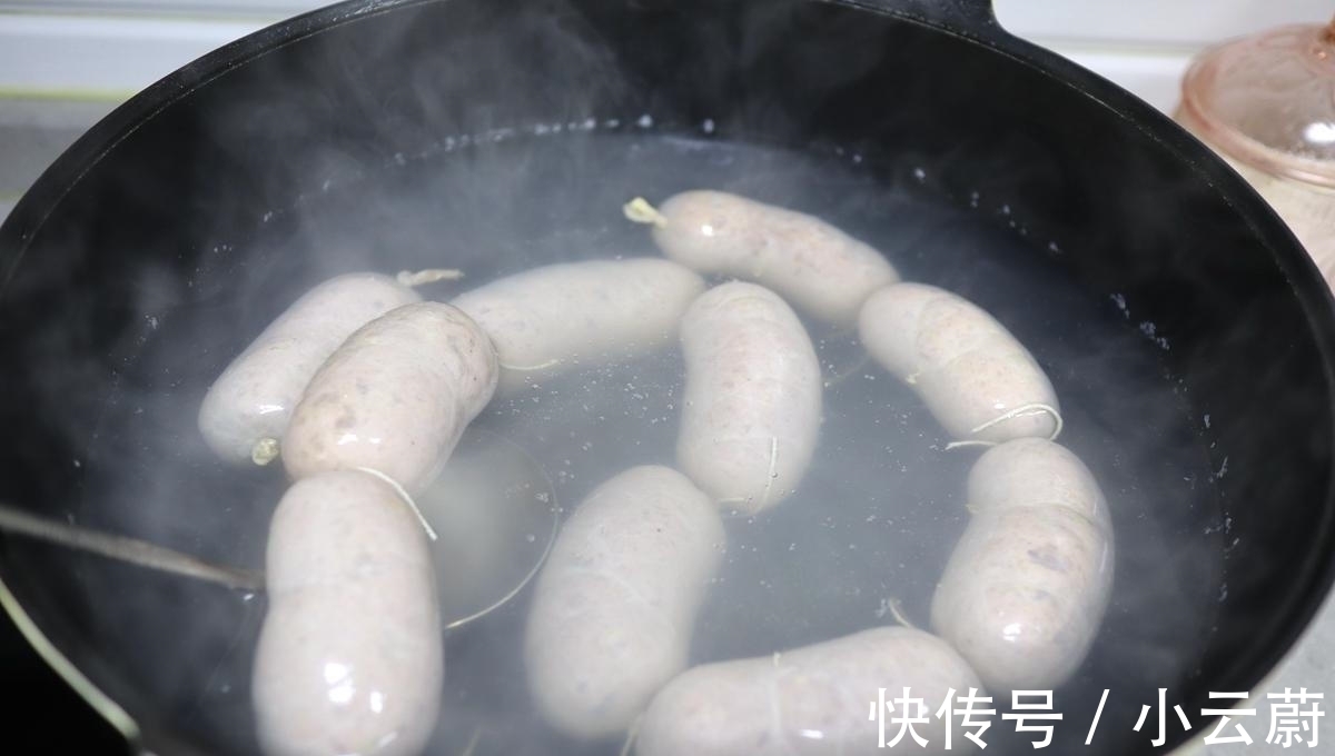 羊肠|一盆肉一根肠衣,教你做0淀粉0添加剂脆皮肠,香嫩健康吃着放心