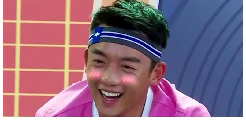 節(jié)目中屢次被孤立，淪為跑男邊緣人物的鄭愷，為何不舍得退出？