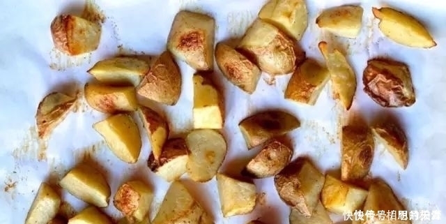  炒土豆丝,千万不要直接炒,2个小诀窍,土豆丝香辣脆爽,超好吃