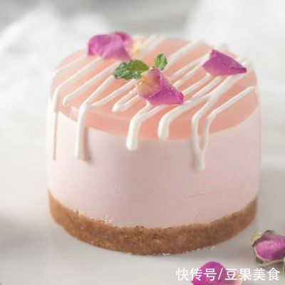 慕斯|玫瑰荔枝镜面冻芝士，mini一个，少少负担