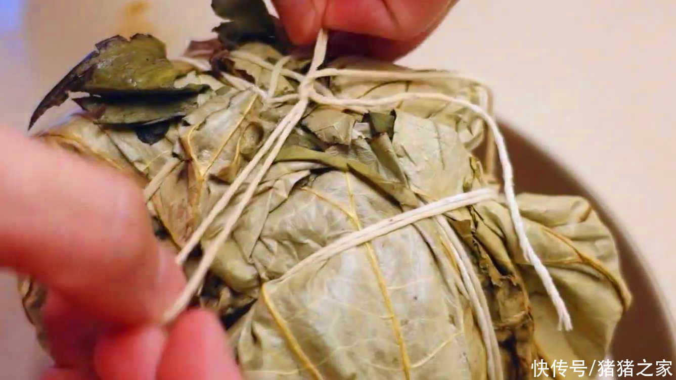 荷叶|猪蹄不好吃，是你没有这样做，软烂入味，香气四溢