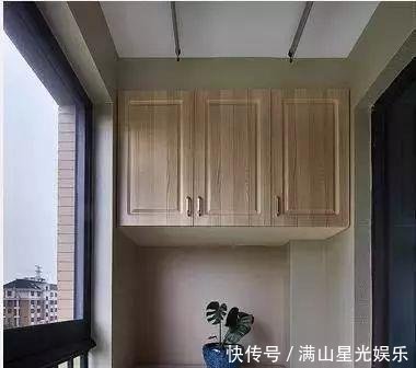 同样是一个阳台,别人家的阳台这样装,真是漂亮又实用