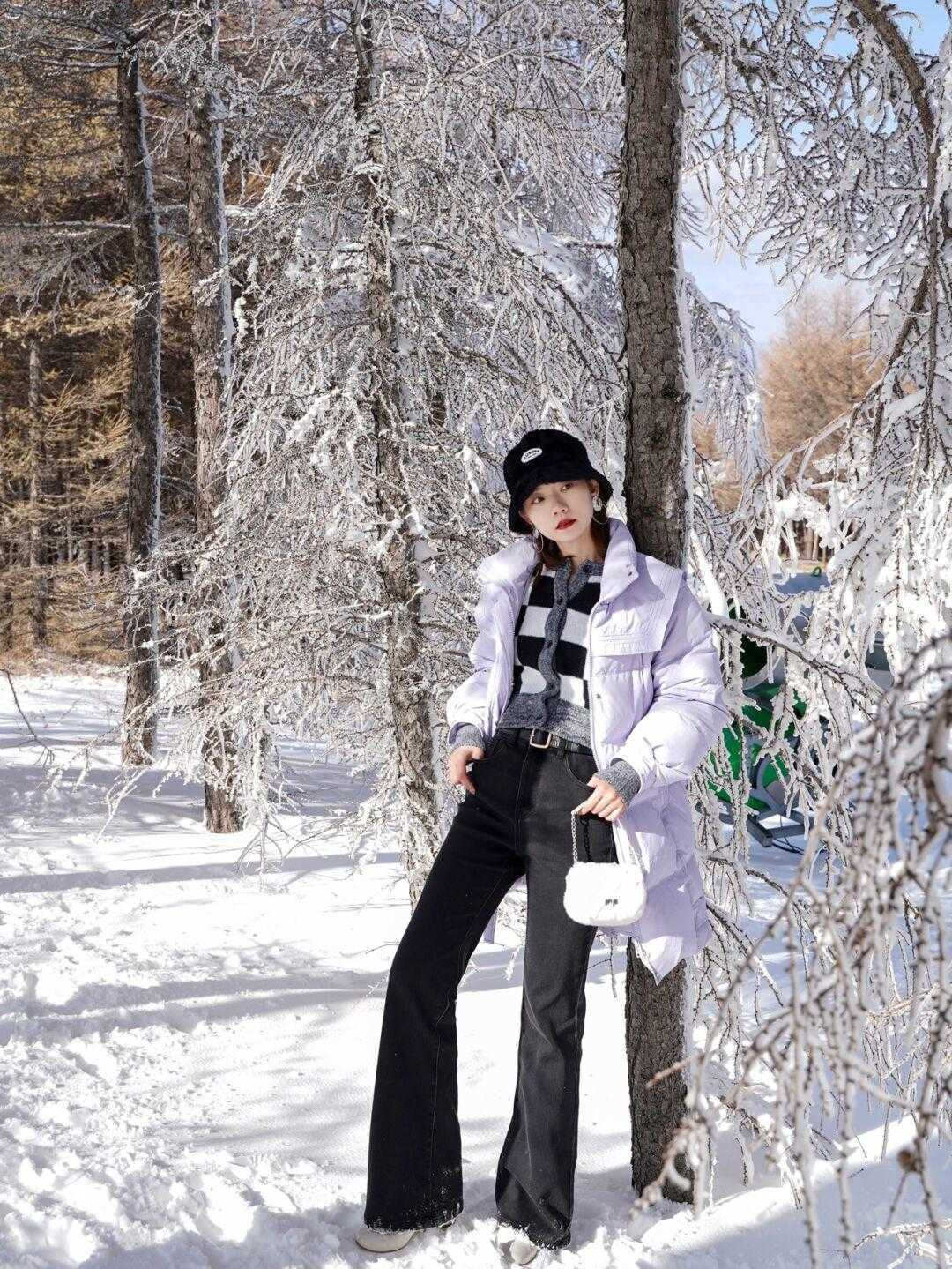 米黄色|长款羽绒服搭什么最好看?码住这三件,每天上街美的都不重样