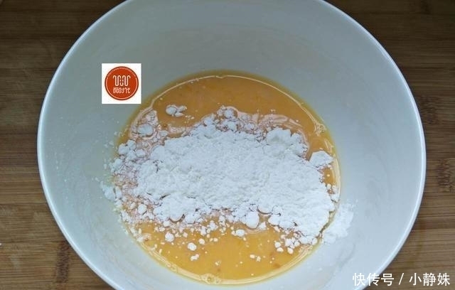 夏天茄子最好吃,5分钟学会3种做法,做法非常简单、吃一次忘不了