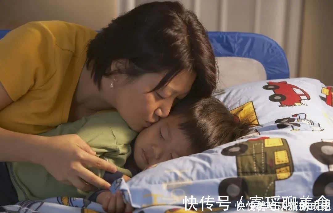 孩子|叫孩子起床很困难?看看日本妈妈是怎么做的,学会了省心又省力