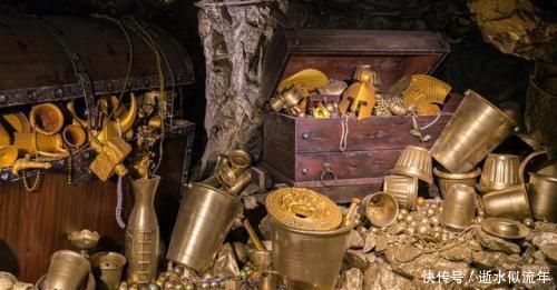 和?|抄和珅家的时候,嘉庆说了这样一句话,立即搜出十几亿两白银