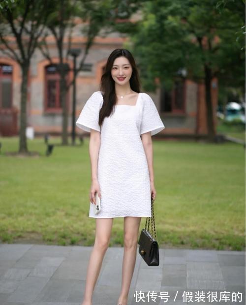 杭州|夏末初秋怎么穿?我从“杭州素人街拍”中,找到了4个搭配灵感