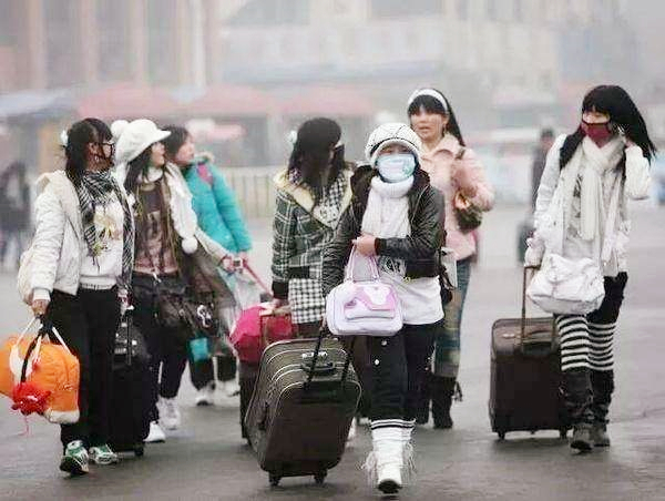 小小的绣花针|俗语出门千里不拿针,是什么意思出远门还有拿针的