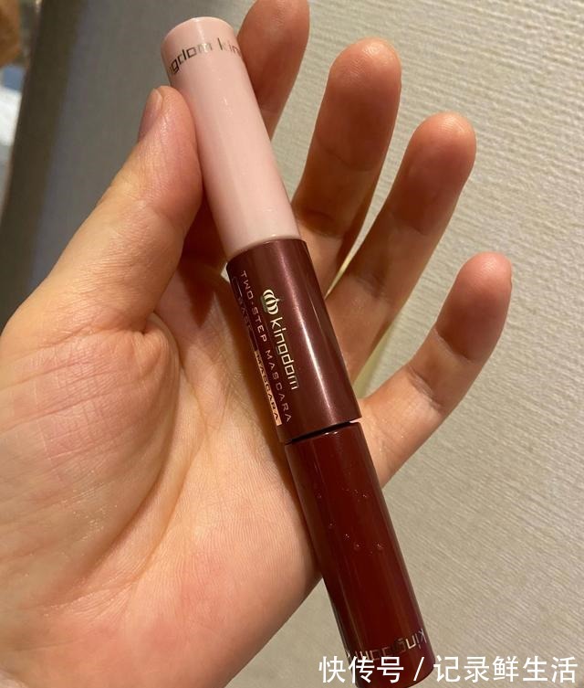 睫毛 自从用了黑龙堂睫毛膏才知道选好睫毛膏眼睛会变大!