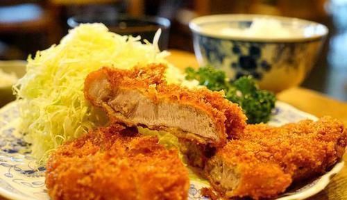 更年期的女性总是“被动熬夜”?几个方法让失眠“主动远离”