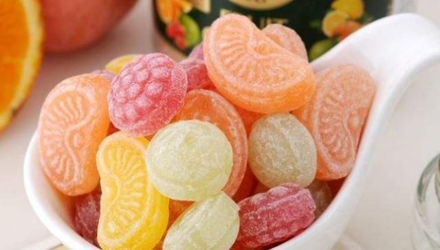 喜欢|00后吃一次就喜欢上的糖果,琥珀糖排第3,第1口感不输阿尔卑斯