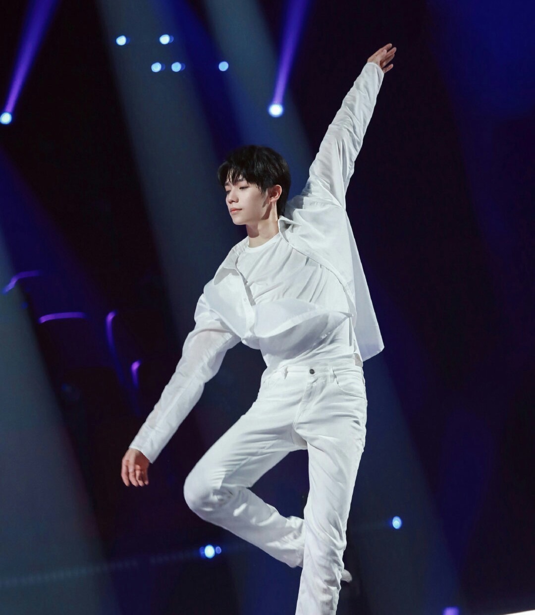 佟丽娅金晨孟美岐罗一舟齐聚, 2021年最美综艺《舞蹈生》名场面来袭