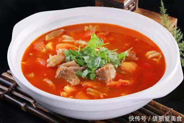 家常|自制家常西红柿炖牛腩,做法简单又营养,好吃到汤汁都喝光!