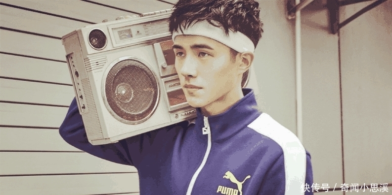 金条 《明星大侦探》第一期就拿了8根金条, 网友: 是个狠人