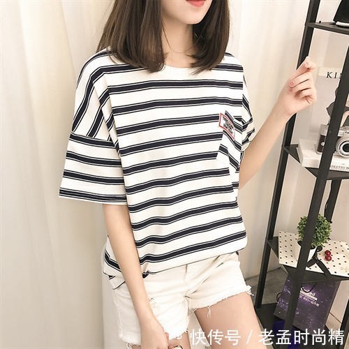 时装面料 选择的是比较高档的时装面料,柔软且舒适,你需要用心去感受它的品味。