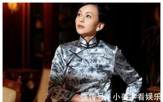 王琳在节目中下跪，惹全场变脸，雪姨一点都不“雪姨”