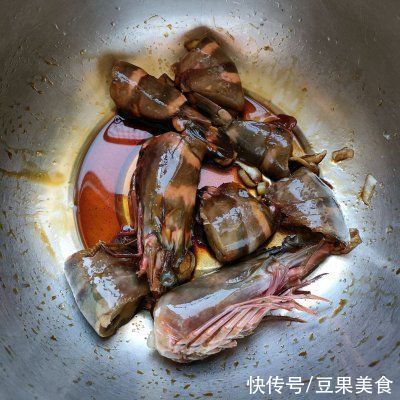 餐厅必点的烤虾，在家也能做