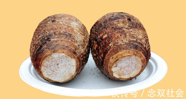 控制血糖|确诊糖尿病，3种食物最好不要碰，吃一口，血糖就升高一大截！