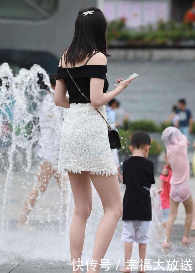 converse 灰色修身吊带连衣裙,魅力十足,女人应该这样穿,气质高!