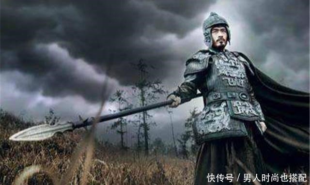 进门|夫君纳妾,妻子提刀赶去,进门后却放下刀,说了八个字引用至今