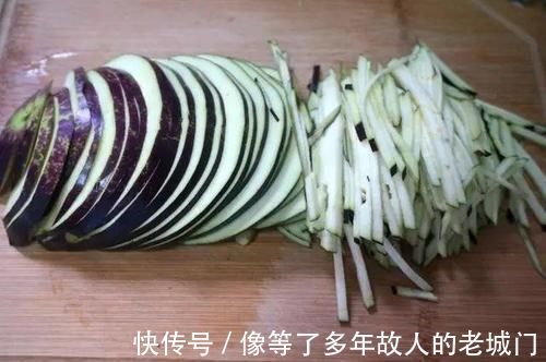 饺子|拌饺子馅最不能放这调料，难怪饺子不鲜没香味，年夜饭用的上！