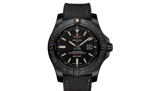 机芯|手腕太粗没有手表戴？百年灵复仇者黑鸟侦察机，你应该喜欢