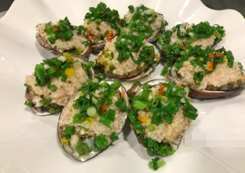 周末去大厨朋友家吃饭,他烧了8个菜,以为是家常菜其实是高标准