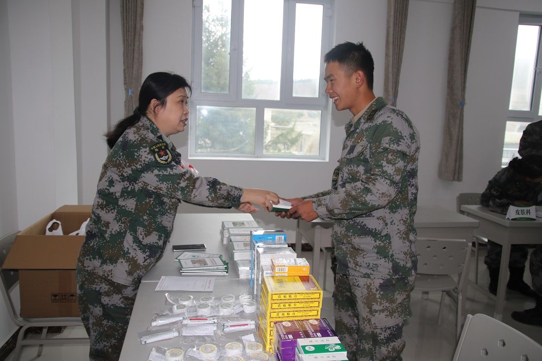 医疗队|红色军医边关行