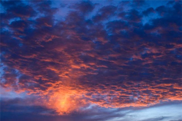 孩子|以下几个点出生的孩子,天生含着金钥匙,一家人都有福气