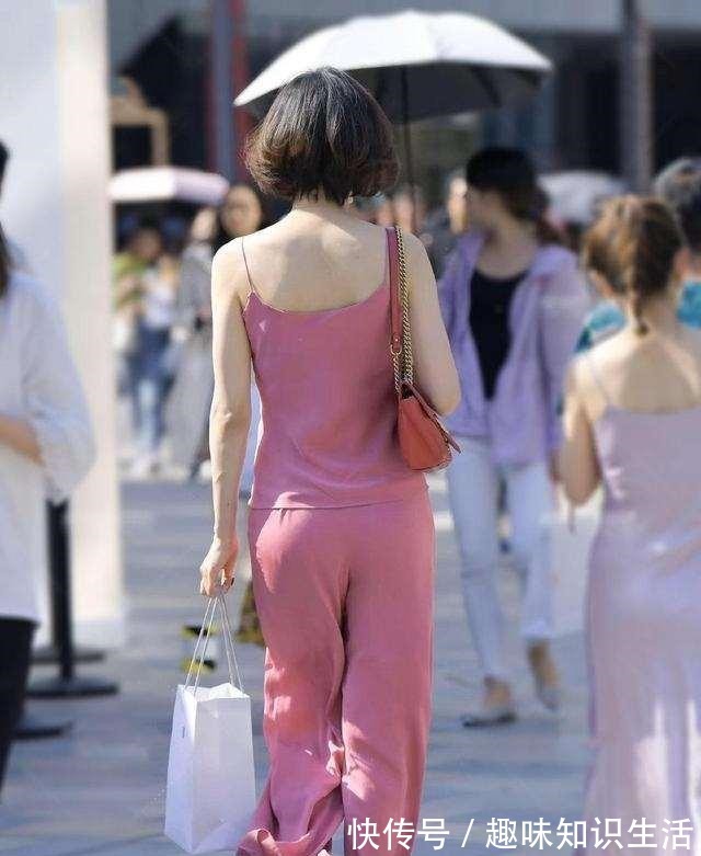 打底裤 文艺清新的打底裤穿搭更加吸睛夺目，美出了自己的风格，又仙又美！