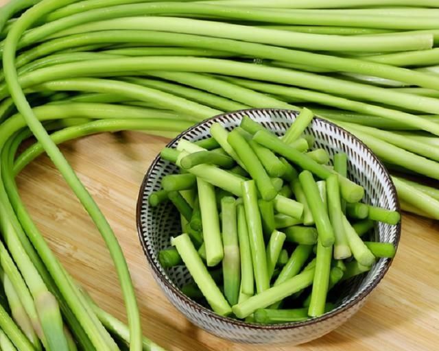 全家|這菜是寶,少吃肉多吃它,才5元一斤,殺菌防感冒,全家身體都棒