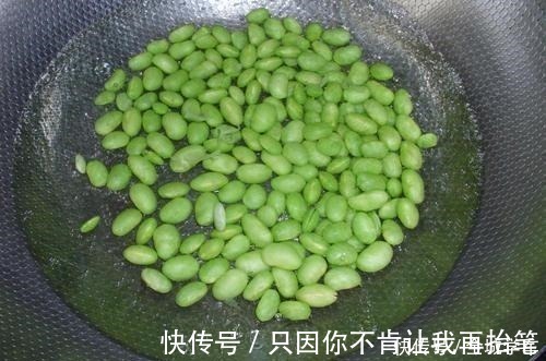 莲藕|冬季，吃莲藕不如吃它，每天炒一盘，营养极高，不懂太可惜