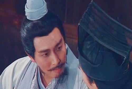 火箭|诸葛亮草船借箭时,为何曹操不放火箭?鲁肃:这才是他的精明之处