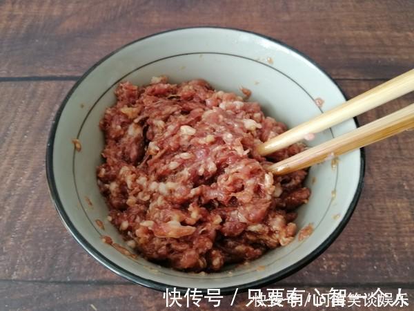 西葫芦|吃了20年饺子才知道,这个饺子馅最香,鲜嫩可口,吃1次忘不了