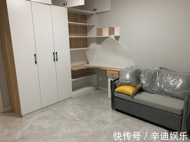 储物空间|装修完工,保洁做完晾着通风中,很漂亮,过道打柜子真实用,晒晒