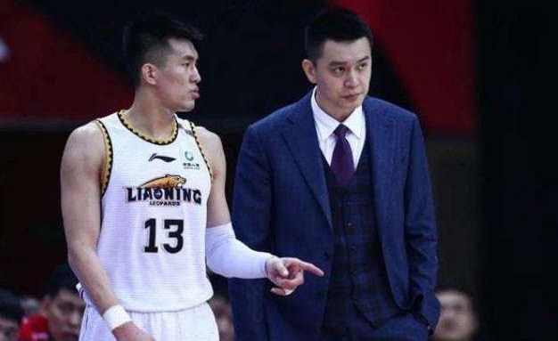 华莱士|辽宁男篮外援确定!杨鸣力挺莫兰德,弗格苦练三分球,能否夺冠?
