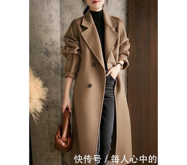 出游 初冬出游怎么穿看这轻奢长外套+阔腿裤显高又苗条,贼气质!