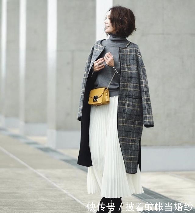 日本博主 40+女人,如何通过“穿搭”脱胎换骨日本博主的时尚套路,必学!