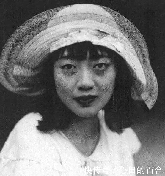 皇后|清末皇后到底美不美?穿着朝服的婉容,抽鸦片后的她判若两人!