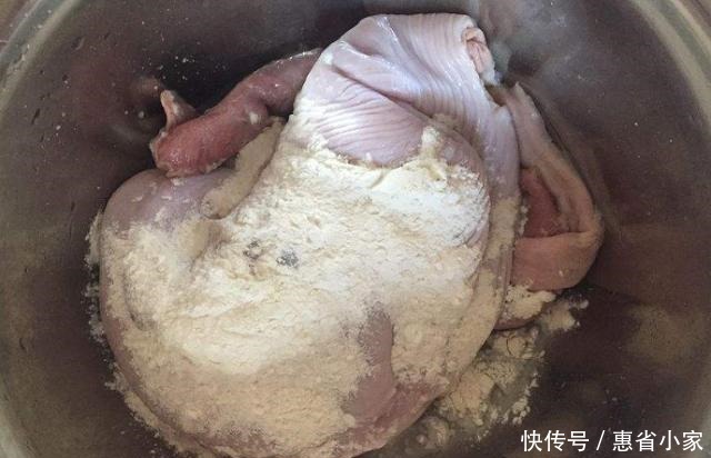 猪肚一炒就变硬那是因为你只会焯水，学会这招，猪肚鲜嫩爽口！