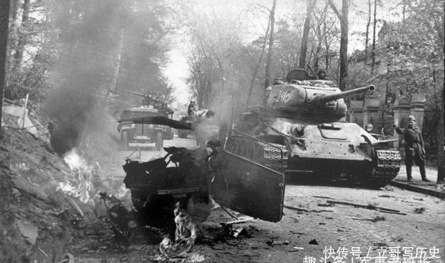 苏军|10万德军击溃50万苏军,这场战役曼施坦因绝地反击,德国续命之战