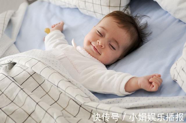 新生儿|新生儿出生后多久睁眼若超过此时间,就去看看医生吧