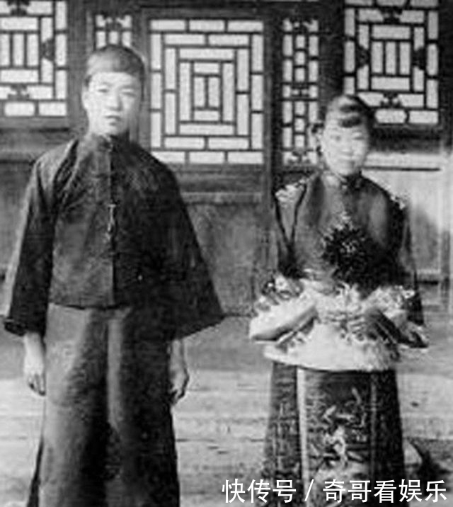 年幼|清朝真实老照片:清朝佩剑的侠士,最后一张是年幼的溥仪!