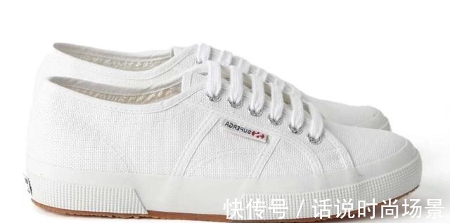 鞋款 盘点近几年里最受欢迎的19 款男士小白鞋!