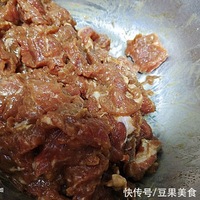 食用小苏打|小白一看就会的宴客菜#东古家味美食#牛肉杏鲍菇